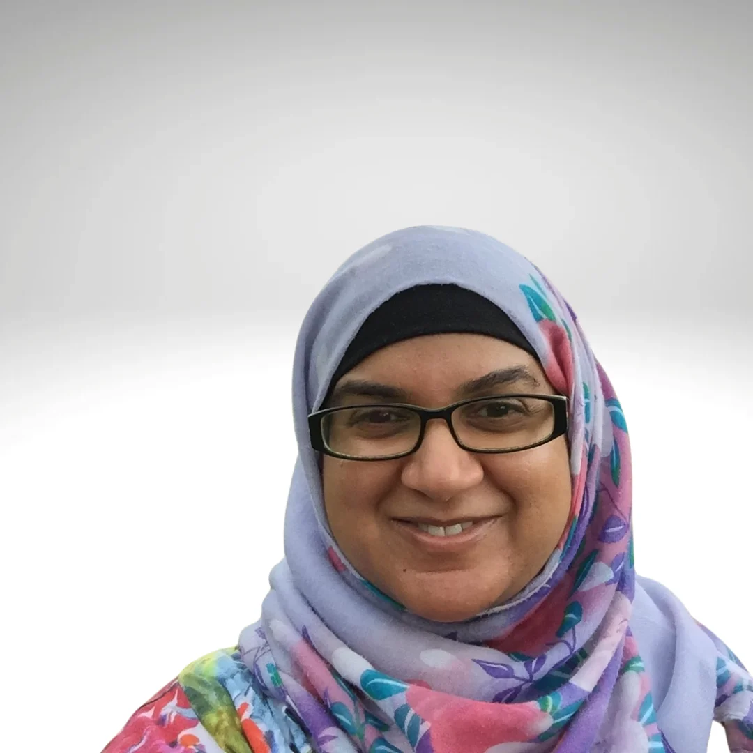 Dr Aayesha Mulla, Clinical Psychologist, HCPC Registered in Glasgow